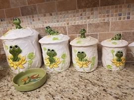 frog canisters