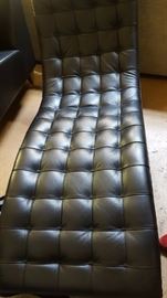 Vintage Roche Bobois Blk Leather Chaise Lounge