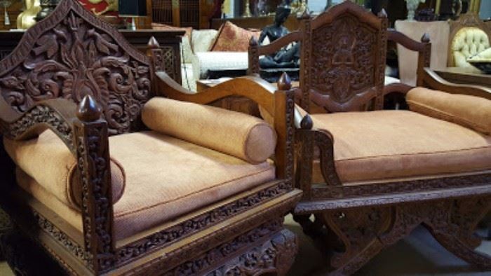 Antique Extremely Ornate Hand Carved Heavt Throne Chairs