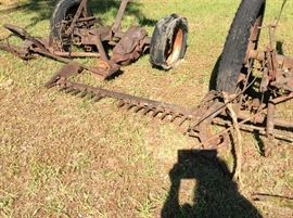 Top of yard - clothesline area - Sold