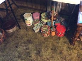 Various tins in lots of sizes & colors