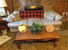 Sofa & coffee table