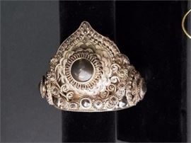 Lot 62. Vintage Siamese Sterling Silver Cuff Bracelet