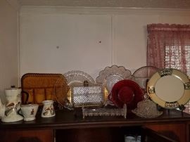Decorative plates and other serving pieces. 