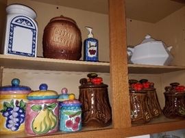Canister sets, cookie jars, small soup/gravy tureen 
