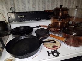 Cast iron, Visions cookware set, electric stove