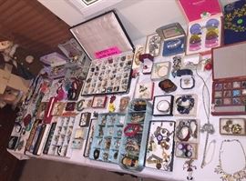 All the Estate Jewelry...Note the Goldie Hawn Retro Chameleon round shades...these are really hipster groovy!  