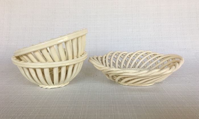  $20.Set of three white woven lattice and porcelain mini bowls.
