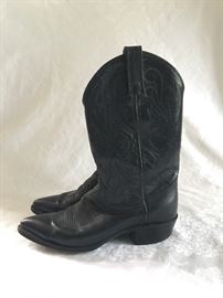 $20. Black leather cowboy boots. Women's size 6.5.