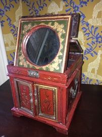 Vintage Chinese jewelry box