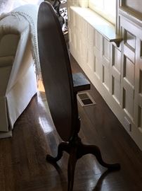 Antique tilt top table