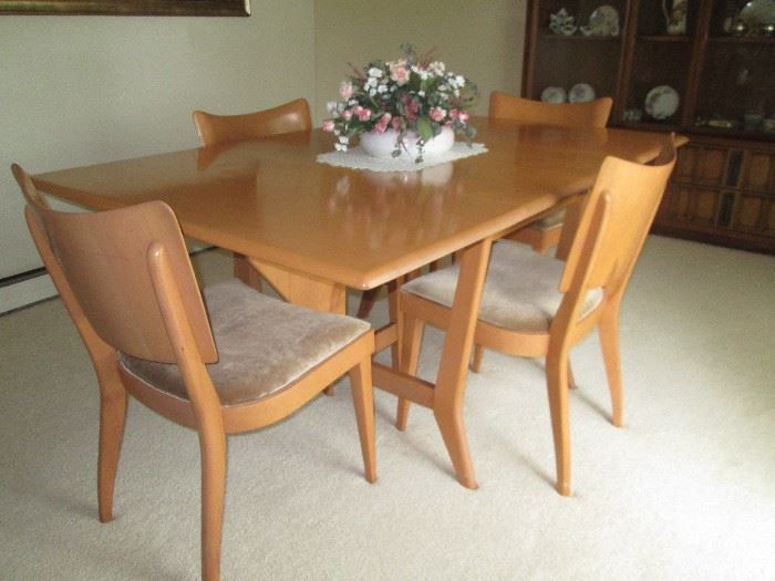 Haywood Wakefield dining set.  Includes 2 leaves and table pads