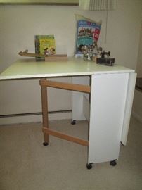 Large drop leaf sewing table