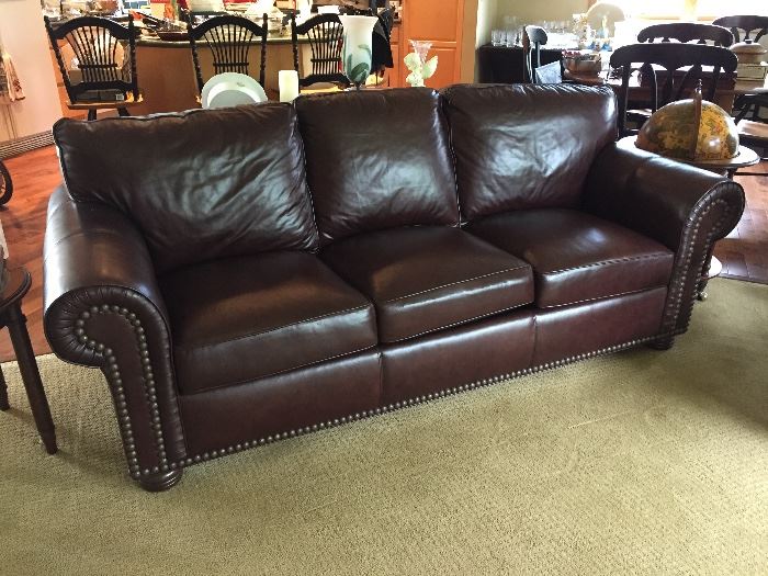  Stickley leather sofa in excellent condition 