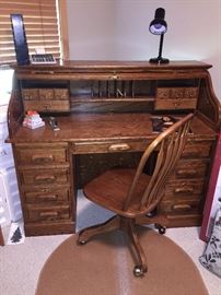 Oak rolltop desk 