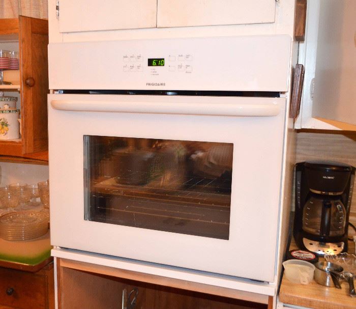 Frigidaire wall oven that was purchased this year