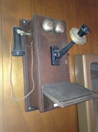 Antique wall phone (No Facebook)