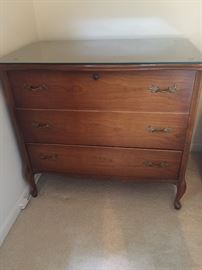Honderich Blanket Chest