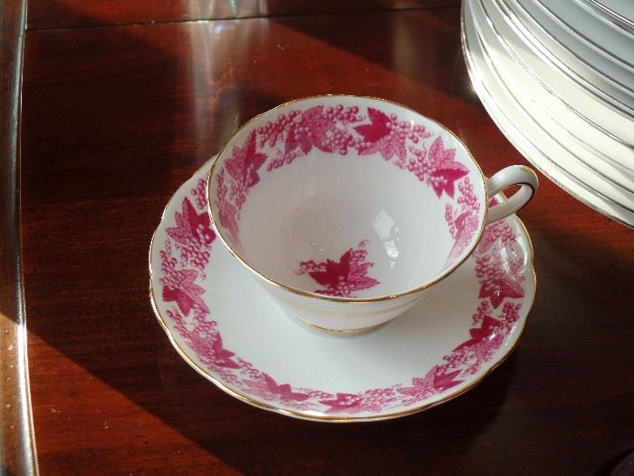 cup and saucer sets