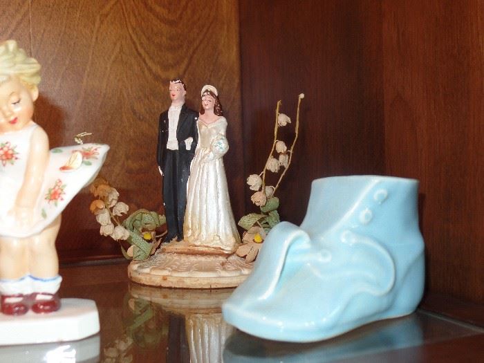 Vintage Bride & Groom cake topper 