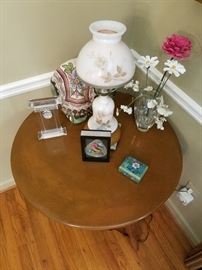 Colonial hard rock maple wood table top. $300