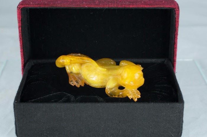 Chinese-Amber-Dragon - Lizard-with-silk-box-19-century-silk-box -baltic-amber