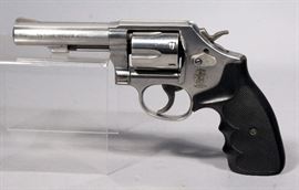 Smith & Wesson 64-7 38 Special CTG Revolver, SN# CFY2727, Heavy BBL, Hard Case and Paperwork