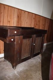 Antique dry sink