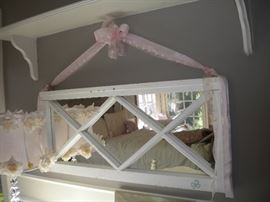 White Shabby chic mirror