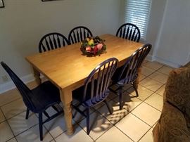 Dining Table w/ 6 Chairs