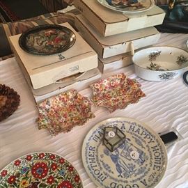 Collector plates, chintz, and more.