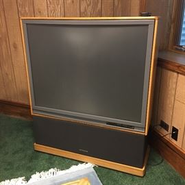 Old projection TV