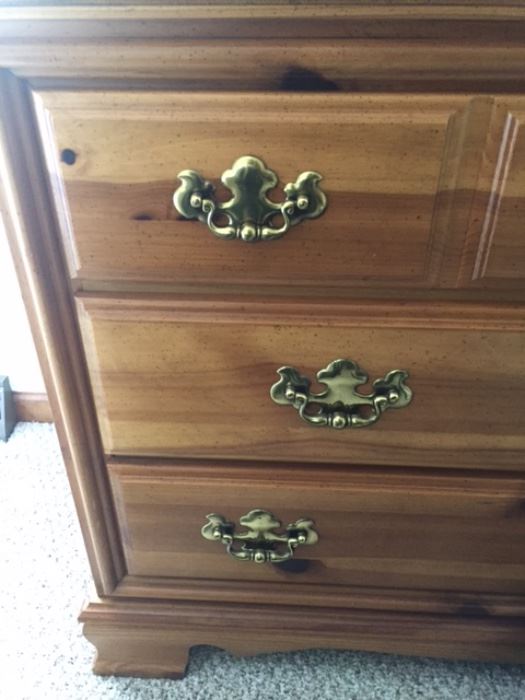 Nice 6-drawer dresser