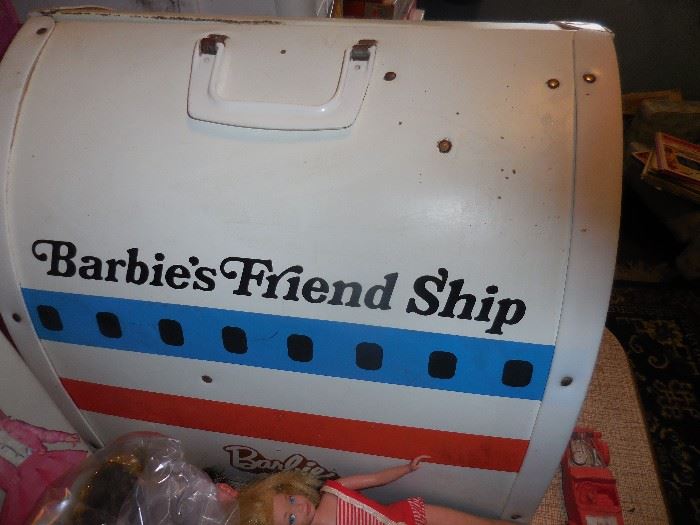 Mattel Barbies 1973 Friend Ship Plane