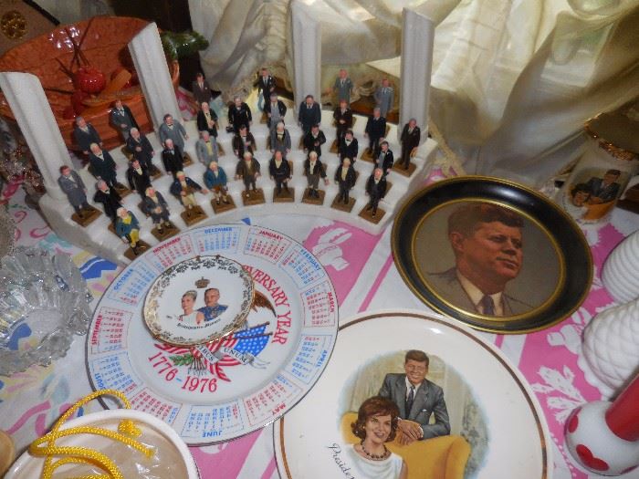Marx Toys 36 Presidents with Stand 