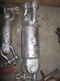 80,000 Pound Swivel with 2 Shackles