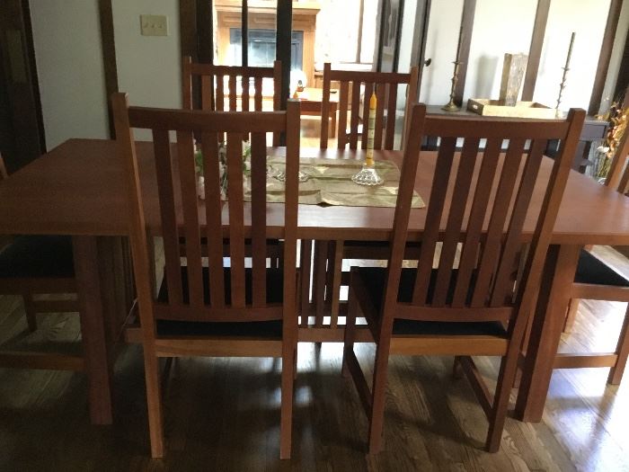 Frank Lloyd Wright style prairie dining room table & six chairs