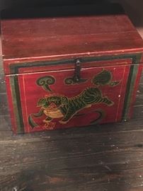 Vintage Foo Dog Wood Box