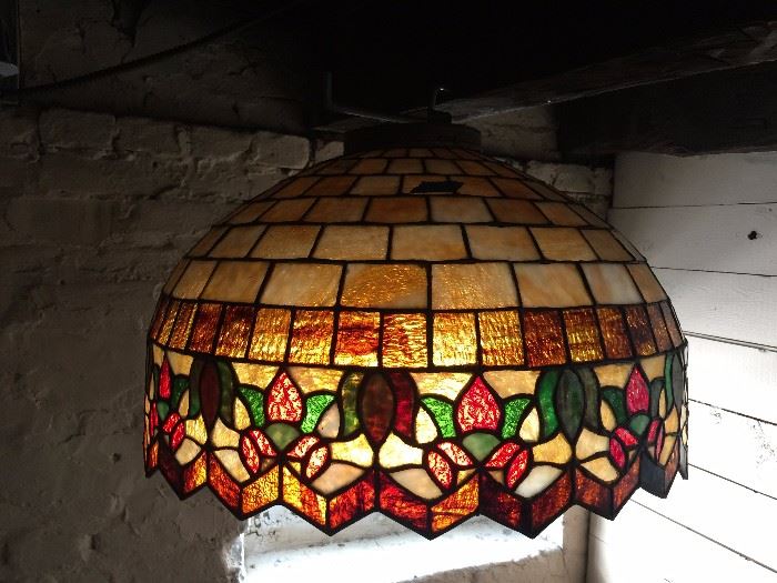 Large Stained Glass Pendant Light Shade.  (Shade Only)