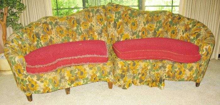 cool looking MCM sectional. Red is under the flower covers 