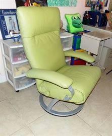 CHAIR-SOLD