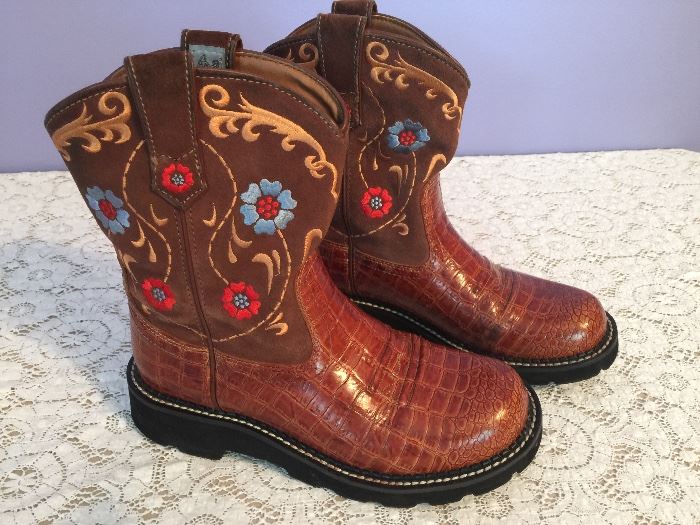  Ariat Fatbaby Boots  Western Cowboy Croc Leather Flowers Fat Baby Women's  - size 8