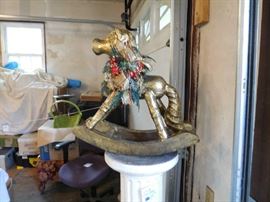 small christmas horse