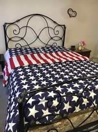 Are you patriotic!!!! Do You Love America!!! Queen Size Comforter 1 side are Blue Stars the other side is red stripes....Pillow Shams are Blue Stars... Super Condition!!!!!