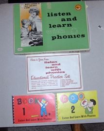 Toy Room Right  Phonics Lesson game