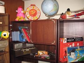Toy Room Right