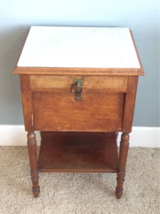 007 Antique Side Table 