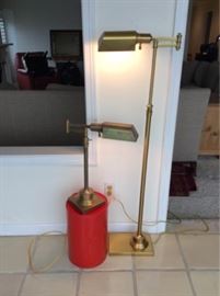 159 Vintage Brass Lamp Duo 