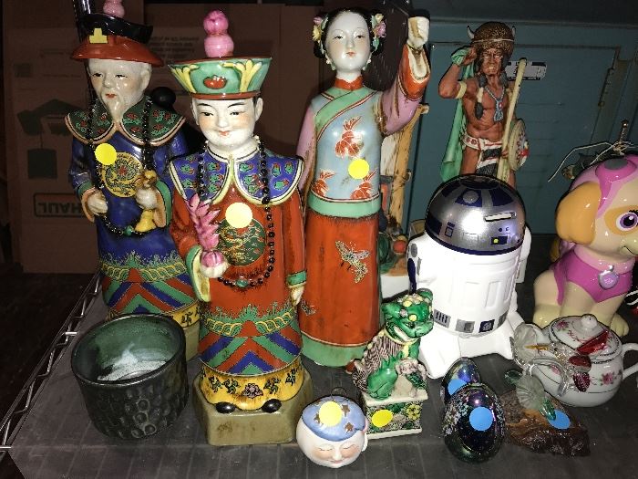 Ceramic figurines and other collectibles