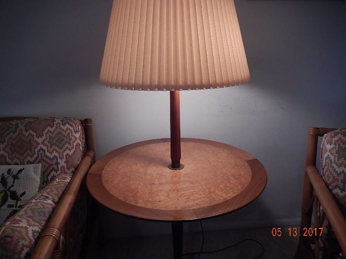 Dunbar lamp